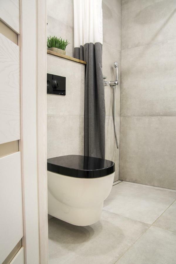 Downtown Apartment Rentals 2 โชเล ภายนอก รูปภาพ
